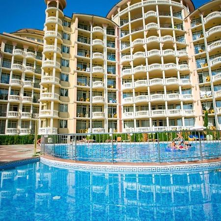 Andalucia Beach - Sea Viev Apartments Elenite Extérieur photo